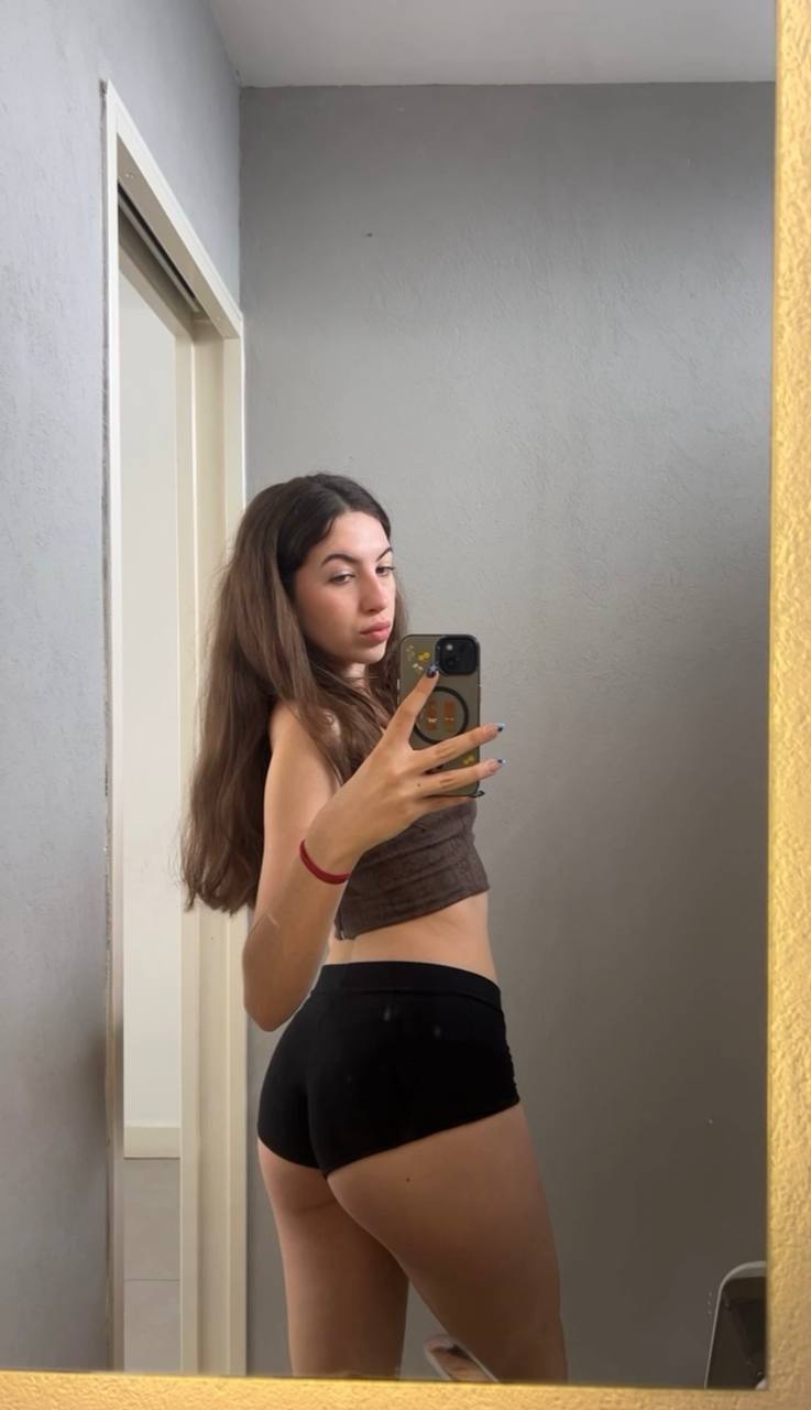 Amber in her underwear in Kagoshima