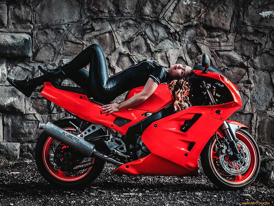 Beautiful girl Beautiful girls and motorcycles in Kagoshima