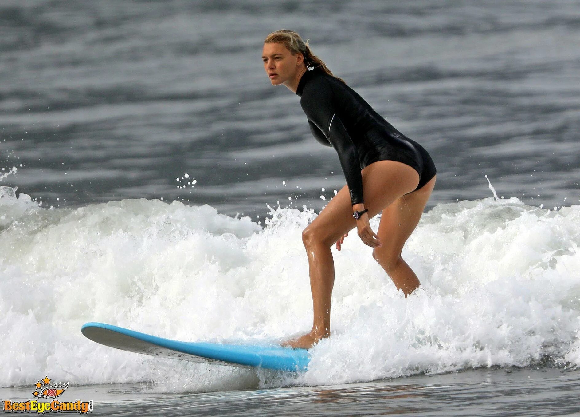 Kelly Rohrbach underwear in Kagoshima