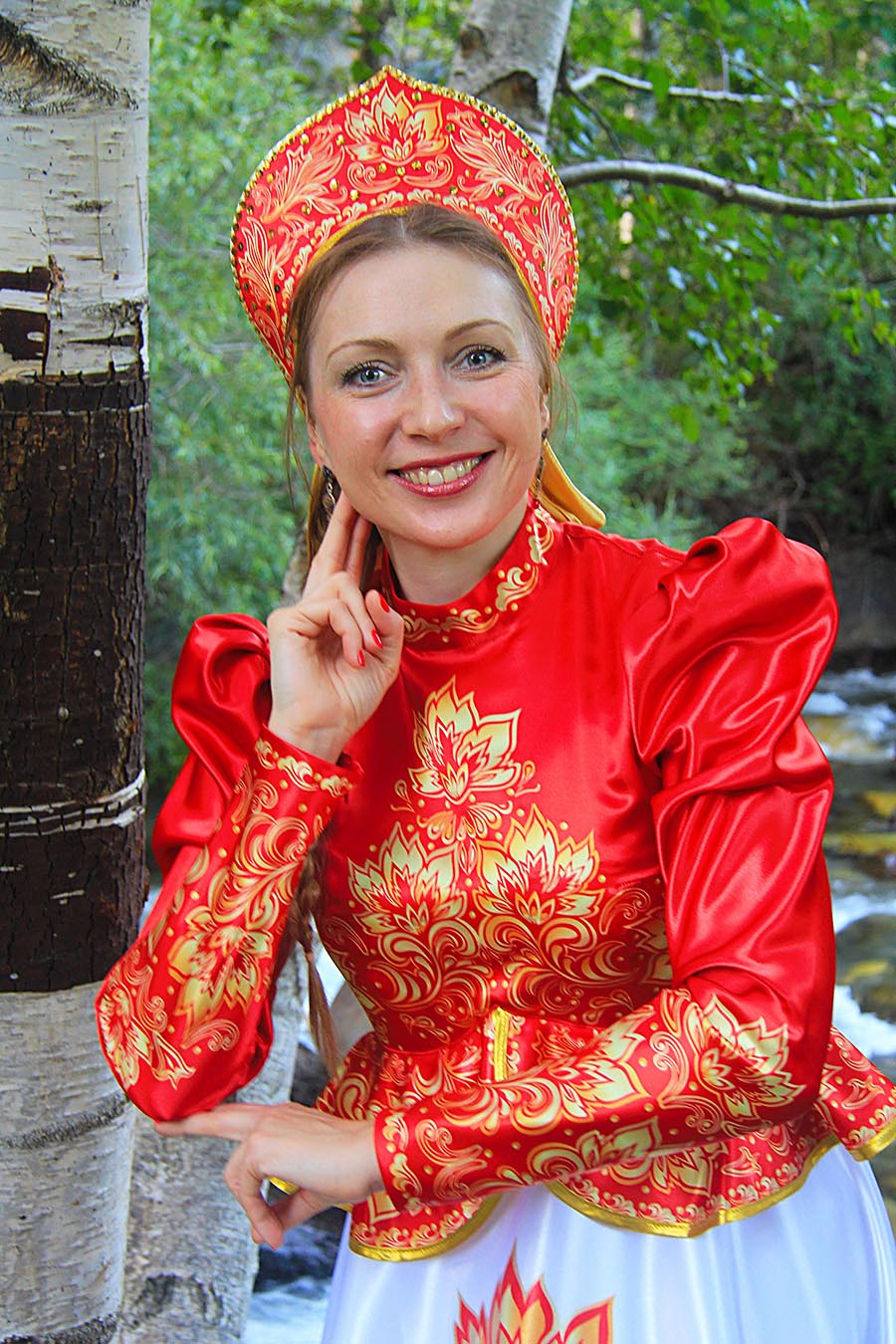 Women in Slavic costumes in Kagoshima
