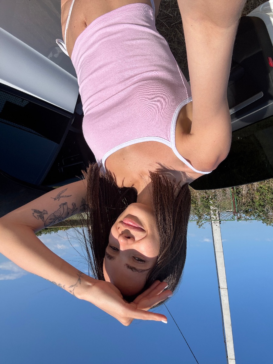 Sexy model Tina in Kagoshima